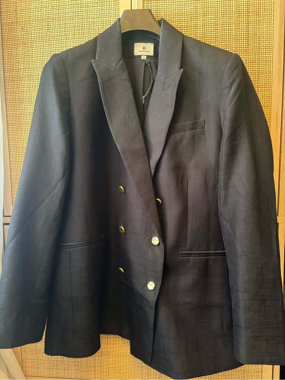 Tuckernuck Diana Black Blazer